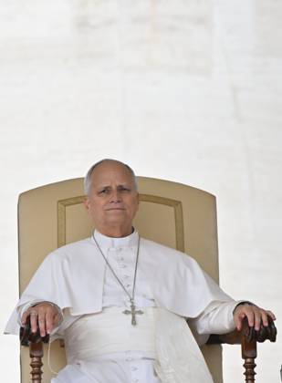 RECORD DATE NOT STATED Italy, Rome,Vatican 2026-10-07 : Pope Leo XIV during his weekly general audience in St Peter s Square Italy, Rome,Vatican 2026-10-07 : Pope Leo XIV during his weekly general audience in St Peter s Square Copyright alessia.giuliani CPP EDITORIAL USE ONLY - NO BOOKS Copyright: xAlessiaxGiuliani Catholicpressphotox