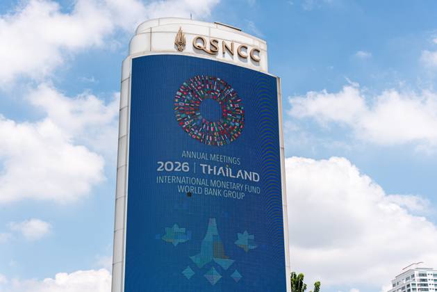October 7, 2026, Bangkok, Thailand: The IMFÃ¢â‚¬World Bank Group Annual Meetings 2026 illuminated sign seen during the preparations for the IMFÃ¢â‚¬World Bank Group Annual Meetings 2026 week in Bangkok..The IMFÃ¢â‚¬World Bank Group Annual Meetings 2026 will take place at the Queen Sirikit National Convention Center in Bangkok from October 12-18, 2026, drawing over 15,000 delegates from 191 member countries as Thailand hosts this prestigious event for the first time in 35 years. Bangkok Thailand - ZUMAs197 20261007_aaa_s197_005 Copyright: xPeeraponxBoonyakiatx