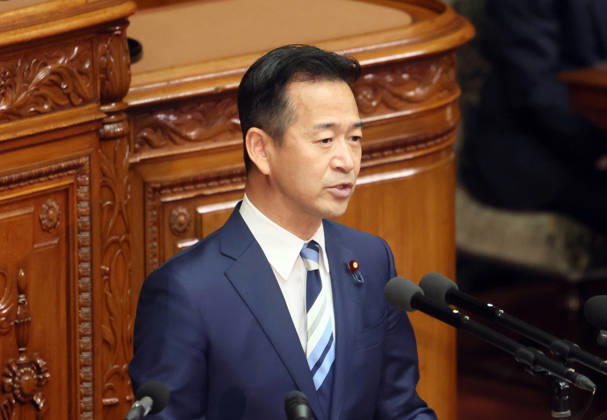 October 7, 2026, Tokyo, Japan - Japan s opposition New Komei Party leader Mitsunari Okamoto questions to Prime Minister Sanae Takaichi at Lower House s plenary session as a representative of Centrist Reform Alliance at the National Diet in Tokyo on Wednesday, October 7, 2026. (photo by Yoshio Tsunoda AFLO)  aflo_354017001