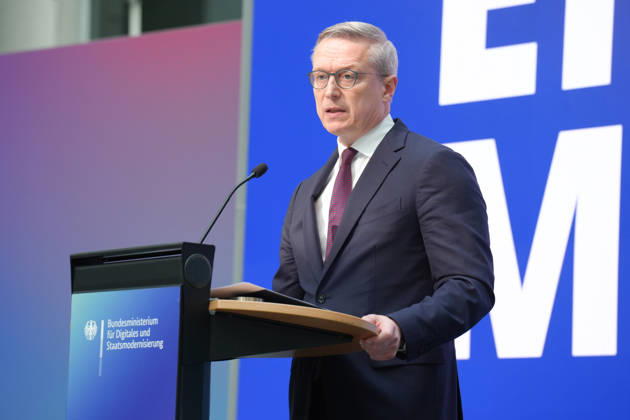 Statement des Bundesminister fuer Digtales zur Staatsmodernisierung Dr. Karsten Wildberger (Digitalminister) beim Statement zum Kabinettbeschluss des Berichts zu 1 Jahr Staatsmodernisierung, Berlin, 07.10.2026 Berlin Berlin Deutschland