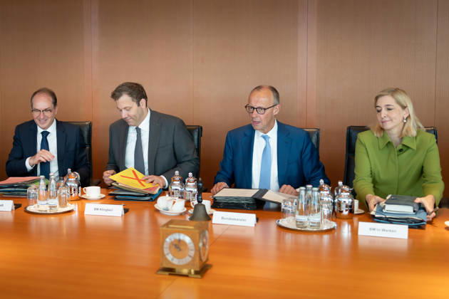 Kabinettsitzung, Bundesregierung, Auftakt Auftakt, Kabinettsitzung, Bundesregierung, Bundeskanzler, Friedrich Merz, Kanzleramtsministerin, Nina Warken, Lars Klingbeil, Bundesfinanzminister, Vizekanzler, Alexander Dobrindt, Bundesinnenminister Berlin Berlin GER