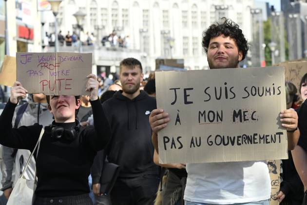Liege Students Protest Against Austerity Measures 07 10 2026 LIEGE, BELGIUM Students protesting against the austerity measures introduced by the Wallonia-Brussels Federation (FWB) government are pictured in Liege, Belgium, on October 7, 2026. ( Liege Belgium  Copyright: xPhilipxReynaersx