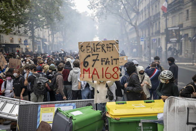 Students Demonstration outside Science Po Paris Students on Boulevard Saint Germain during a demonstration outside Science Po in Paris, France on October 7 2026 in support of high school students. Photo by Eliot Blondet ABACAPRESS.COM Paris France  Copyright: xBlondetxEliot ABACAx