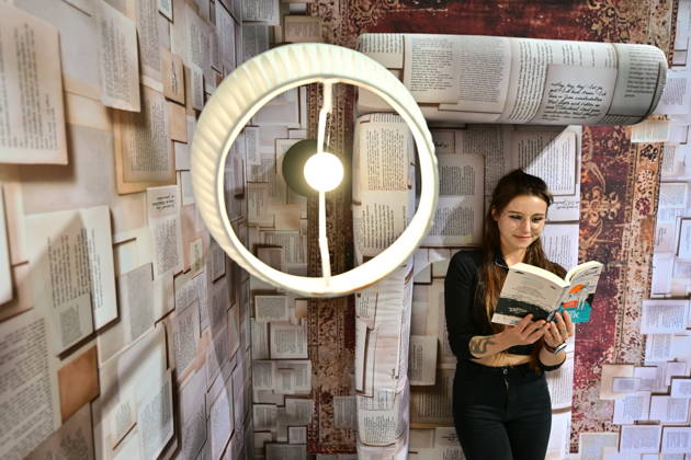 Eroeffnung der 78. Frankfurter Buchmesse am Mittwoch (07.10.2026) in Frankfurt am Main. Zunaechst sind die Messehallen der Buchbranche vorbehalten, von Freitag 11 Uhr an bis zum Messeschluss am Sonntag sind auch Privatbesucher willkommen. Ehrengastland der Buchmesse ist in diesem Jahr Tschechien. Das Nachbarland praesentiert seine Literaturszene mit mehr als 100 Veranstaltungen. (Siehe epd-Meldung vom 07.10.2026)