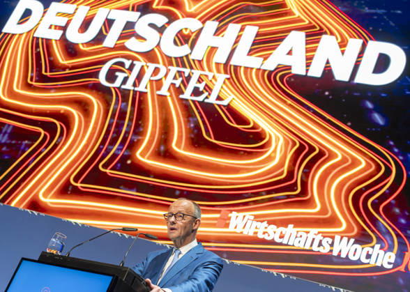 Friedrich Merz EUR, Deutschland, Berlin, 07.10.2026: Keynote von Bundeskanzler Friedrich Merz (CDU) zur Lage unseres Landes anlässlich der in Berlin stattfindenen Jubiläumsveranstaltung von 80 Jahre Handelsblatt und 100 Jahre WirtschaftsWoche.