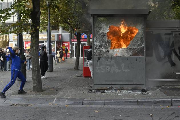 Liege Students Protest Against Austerity Measures 07 10 2026 LIEGE, BELGIUM Students protesting against the austerity measures introduced by the Wallonia-Brussels Federation (FWB) government are pictured in Liege, Belgium, on October 7, 2026. ( Liege Belgium  Copyright: xPhilipxReynaersx