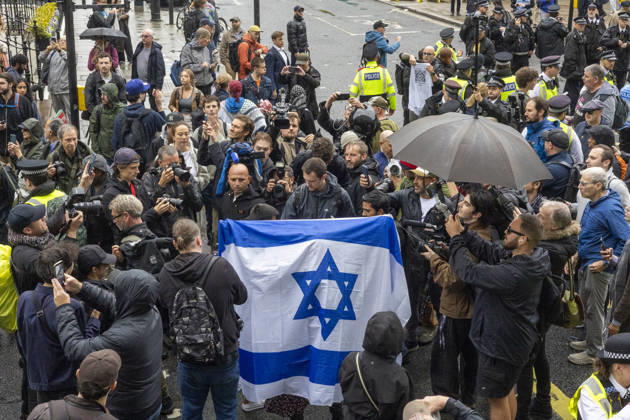October 7, 2026, London, UK: Pro-Palestinian students march through central London towards Russell Square on the third anniversary of the October 7 attacks on Israel. The University of London Coalition organized the march, while the Metropolitan Police imposed strict conditions on the route and timing, including a ban on face coverings. London UK  - ZUMAl94_ 20261007_zaf_l94_035 Copyright: xMarcinxNowakx