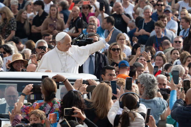 His Holiness Pope Leo Xiv Attends a Weekly General Audience at St Peter s Square in The Vatican Pope Leo XIV Rome 7 October 2026 His Holiness Pope Leo XIV attends a weekly general audience at St Peter s Square in The Vatican Vatican City on October 7, 2026. Photo by Andrea Bracaglia ABACAPRESS.COM Vatican City Vatican City Vatican (or Holy See)  Copyright: xBracagliaxAndrea ABACAx