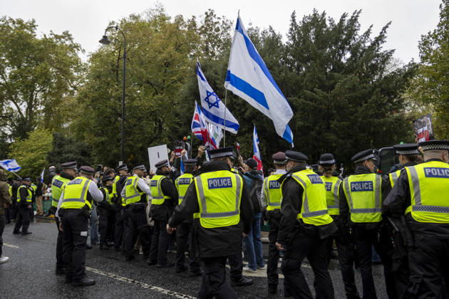 Pro-Israel Counter-Protest Disrupts Pro-Palestine Student March Russell Square, London, October 7, 2026 A pro-Palestine student march travelled from Lincoln™s Inn Fields towards Russell Square, where pro-Israel counter-protesters gathered with Israeli flags and placards. The counter-protest disrupted the student demonstration as police maintained a presence and kept the two groups separated., Credit:Zak Irfan Avalon  Copyright: xZakxIrfanx xAvalonx 1141227587