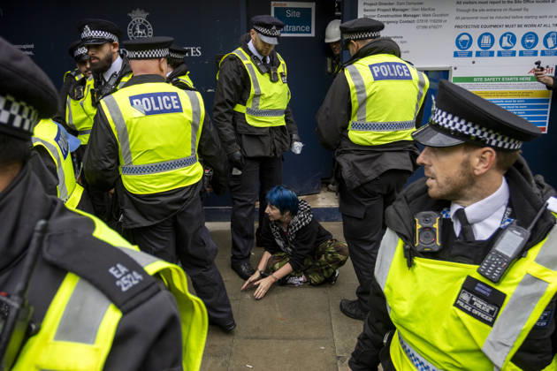 Pro-Israel Counter-Protest Disrupts Pro-Palestine Student March Russell Square, London, October 7, 2026 A pro-Palestine student march travelled from Lincoln™s Inn Fields towards Russell Square, where pro-Israel counter-protesters gathered with Israeli flags and placards. The counter-protest disrupted the student demonstration as police maintained a presence and kept the two groups separated., Credit:Zak Irfan Avalon  Copyright: xZakxIrfanx xAvalonx 1141227640