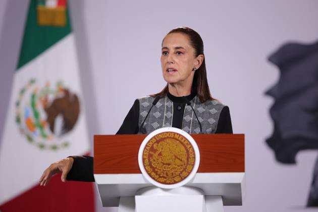 October 7, 2026: TO-45384- CIUDAD DE MEXICO,2026-10-07. Mexican President Claudia Sheinbaum Pardo leads her daily morning press briefing at the National Palace in Mexico City Joined by Luisa Maria Alcalde the briefing addressed plans for renewable energy expansion with CFE constitutional reforms regarding nepotism and federal updates on US relations and legislative approvals. Clasos.com.mx  - ZUMAcs4_ 20261007_faa_cs4_068 Copyright: xLuisxMarinx