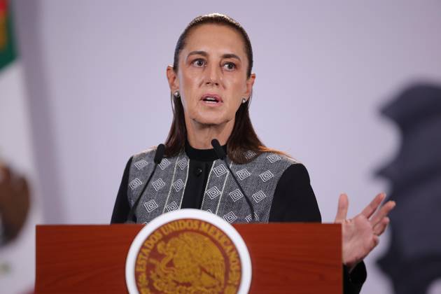 October 7, 2026: TO-45384- CIUDAD DE MEXICO,2026-10-07. Mexican President Claudia Sheinbaum Pardo leads her daily morning press briefing at the National Palace in Mexico City Joined by Luisa Maria Alcalde the briefing addressed plans for renewable energy expansion with CFE constitutional reforms regarding nepotism and federal updates on US relations and legislative approvals. Clasos.com.mx - ZUMAcs4_ 20261007_faa_cs4_070 Copyright: xLuisxMarinx
