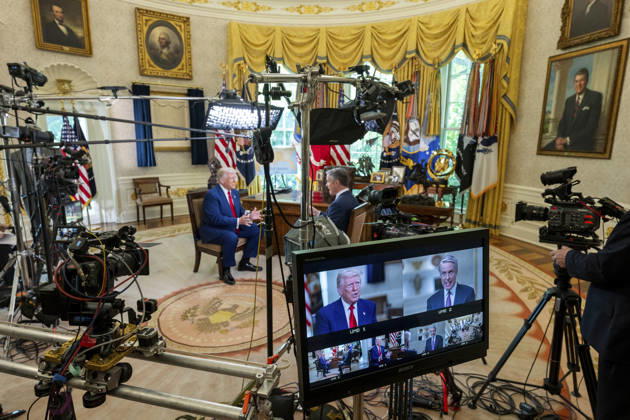 October 7, 2026, Washington, Dc, United States of America: U.S. President Donald Trump is interviewed by ABC News correspondent Terry Moran in the Oval Office of the White House, April 29, 2025 in Washington, D.C. The interview, recorded for a prime-time ABC News special marking the first 100 days of Trump s second term, covered tariffs, immigration and the war in Ukraine. Washington United States of America - ZUMAp138 20261007_zaa_p138_006 Copyright: xJoycexN.xBoghosian WhitexHousex