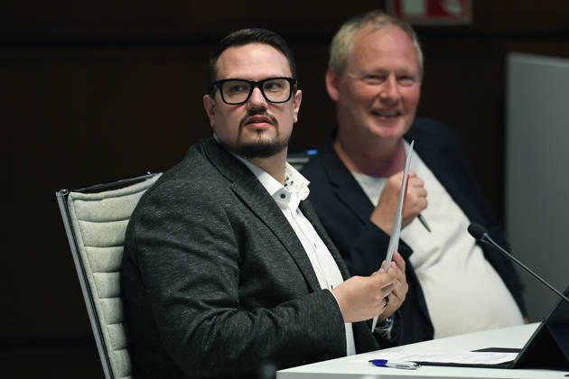 Bezirksvertretung Alt-Oberhausen am 07.10.2026 im Rathaus Oberhausen ( Ratssaal ) Kevin Burmeister ( AfD Landtagskandidat ), vorne - Wolfgang Kempkes ( OB-Kandidat der AfD Oberhausen ), hinten