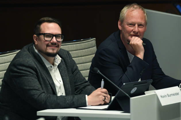 Bezirksvertretung Alt-Oberhausen am 07.10.2026 im Rathaus Oberhausen ( Ratssaal ) Kevin Burmeister ( AfD Landtagskandidat ), links - Wolfgang Kempkes ( OB-Kandidat der AfD Oberhausen ), rechts