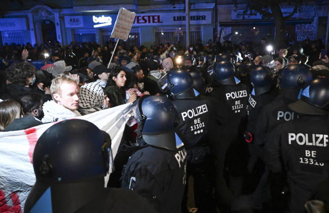 Police in Berlin intervened in demonstrations in support of Palestinians BERLIN, GERMANY - OCTOBER 7: German police intervene a pro-Palestinian demonstration in Berlin, Germany on October 7, 2026. More than a thousand demonstrators gathered at Oranien Square to protest Israeli attack on Gaza and marched toward Hermann Square before police broke up the rally near the Kottbusser Tor subway station, detaining numerous participants. Halil Sagirkaya Anadolu Berlin Germany. Editorial use only. Please get in touch for any other usage.  Copyright: x2026xAnadoluxHalilxSagirkayax