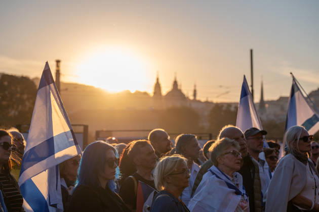 Prague marks three years since start of Israel - Hamas conflict - 07 Oct 2026 People gather at Jan Palach Square in Prague to participate in a ceremony honouring the victims of the October 7 2023 attacks in Israel. The attack which was carried out by the Palestinian militant group, Hamas from the Gaza Strip, resulted in the deaths of 1,205 people, most of them civilians. In response, Israel began military campaign on Gaza Strip. Various commemorations are taking place globally to mark the third anniversary of the Hamas attacks in Israel. Prague Czech Republic Copyright: xTomasxTkacikx xSOPAxImagesx 20261007-izrael-vyrocie-005