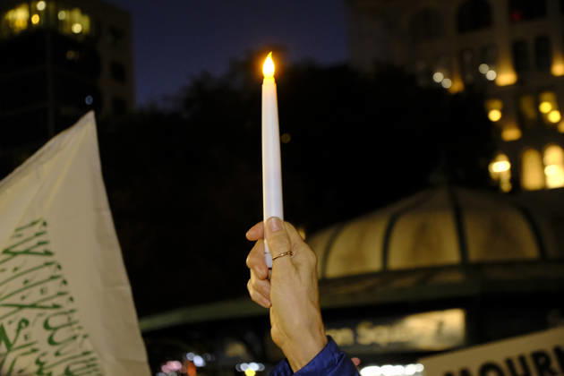NEW YORK, NY - OCTOBER 7: Anti-Israeli and pro-Palestinian protestors converge during a vigil on the third anniversary of Hamas™ Oct. 7 attack in New York City on October 7, 2026. Copyright: xKatiexGodowskix