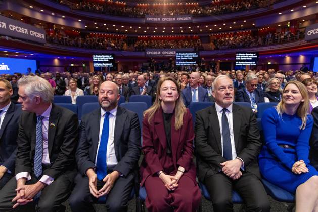 Conservative Party Conference, Day 4, The ICC Birmingham, UK - 07 Oct 2026 (L-R), British Shadow Secretary of State for Defence James Cartlidge, British Shadow Lord Chancellor Nick Timothy and British Shadow Secretary of State for Housing, Communities and Local Government Kaite Lam sitting in the front row, on the final day of the UK Conservative Party Conference in Birmingham The Conservative Party leader, Kemi Badenoch s gives her keynote speech at the International Convention Centre on the final day (day four) of the Conservative Party Conference at the International Convention Centre in Birmingham. The Conservative Party opened its annual conference under the slogan Stronger economy, stronger country Birmingham United Kingdom Copyright: xPhilxLewisx xSOPAxImagesx Phil-Lewis-1456685