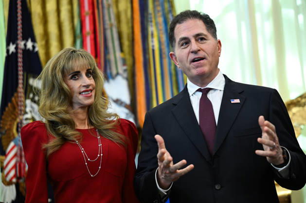 WASHINGTON, DC - OCT. 7: Michael S Dell, founder, chairman, and CEO of Dell Technologies, right, speaks during an announcement with United States President Donald J Trump on Trump Accounts in the Oval Office of the White House in Washington, DC, USA, on Wednesday, October 7, 2026. Looking on from left is Susan Dell, wife of Dell Technologies CEO Michael Dell. Copyright: xAnnabellexGordon PoolxviaxCNPx MediaPunchx