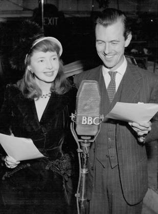 Michael Denison and Dulcie Gray. July 06, 1949.  Copyright: xCopyrightxUnknownx 5513-78875495