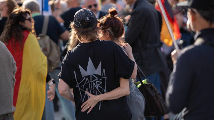 Gedenkfeier auf dem Bebelplatz in Berlin-Mitte, Zentrum der deutschen Hauptstadt;Gedenkveranstaltung 3. Jahrestag Terroranschlag der Hamas in Israel 7. Oktober. Nie vergessen. Niemals schweigen., Berlin Berlin Deutschland Bebelplatz