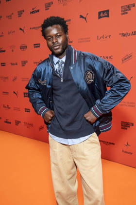 ABB ABOUTYOU- Wil Johnson zu Gast auf dem Orangenen Teppich bei der ABOUT YOU Opera Fashion Show im Admiralspalast am 07.10.2026 in Berlin Berlin Deutschland