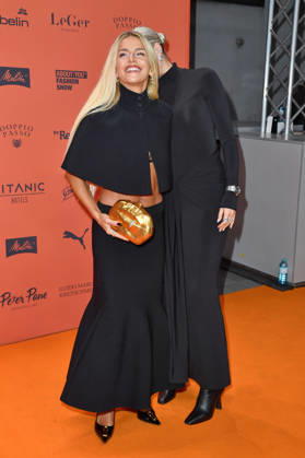 Caro Daur und Lena Gercke bei der ABOUT YOU Opera Modenschau in Berlin am 07.10.2026