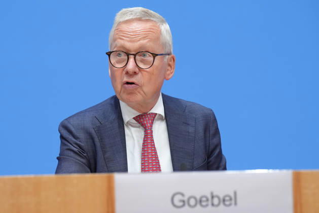 Bundespressekonferenz, Jahresbericht des Nationalen Normenkontrollrat (NKR) zum Buerokratieabbau Lutz Goebel Vorsitzender des NKR bei der Vorstellung des Jahresbericht des Nationalen Normenkontrollrat zum Buerokratieabbau, Berlin, 08.10.2026 Berlin Berlin Deutschland