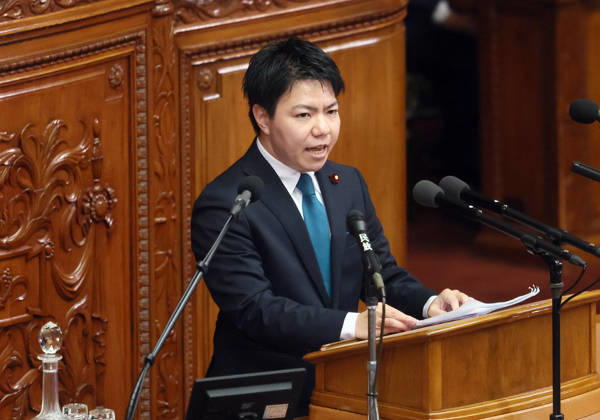 October 8, 2026, Tokyo, Japan - Japan s opposition party Team Mirai lawmaker Aoi Furukawa questions to Prime Minister Sanae Takaichi at Lower House s plenary session at the National Diet in Tokyo on Monday, October 8, 2026. (photo by Yoshio Tsunoda AFLO)  aflo_354274234