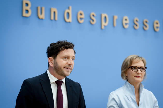 BPK, Bündnis90 Die Grünen, Franziska Brantner, Felix Banaszak Berlin, BPK, Vorstellung des Leitantrages Unser Plan für Deutschland , Franziska Brantner, Bundesvorsitzende, Felix Banaszak, Bundesvorsitzender, Bündnis90 Die Grünen Berlin Berlin GER