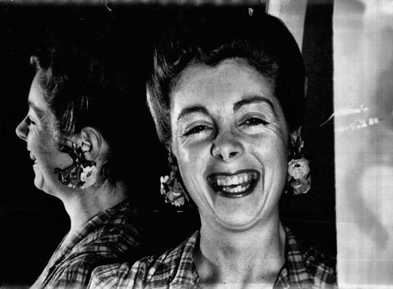 Sheila Helpmann - Sister of Copyright: xCopyrightxUnknownx 5513-81307342