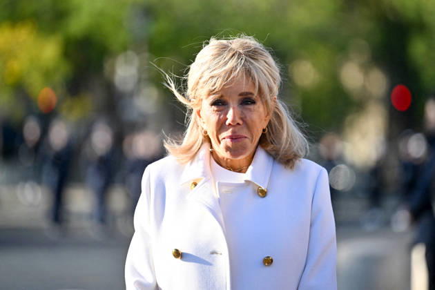 Brigitte Macron at a ceremony at the Arc de Triomphe in Paris on October 8, 2026, in honor of the state visit to France by the President of Germany and his wife Christian Liewig Bestimage President Emmanuel Macron and his wife Brigitte Macron welcome Frank-Walter Steinmeier, President of Germany, and his wife, Elke Büdenbender, for a ceremony at the Arc de Triomphe in Paris on October 8, 2026, Paris, France  Copyright: xChristianxLiewigx xBestimagexChristianxLiewigx xBestimagex