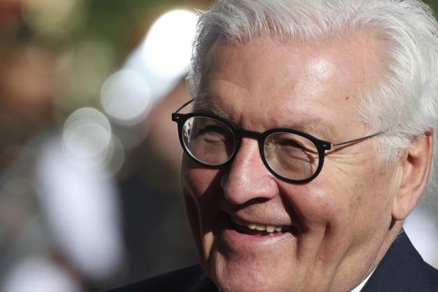 NEWS : Visite d Etat de Frank-Walter Steinmeier - Paris - 08 10 2026 Accueil de Frank-Walter Steinmeier, Prà sident de la Rà publique fà dà rale d Allemagne et de Elke Budenbender par Emmanuel Macron, Prà sident de la Rà publique et Brigitte Macron ce jeudi 8 octobre au palais de l™Elysà e ParisFrance Copyright: xMichtofx