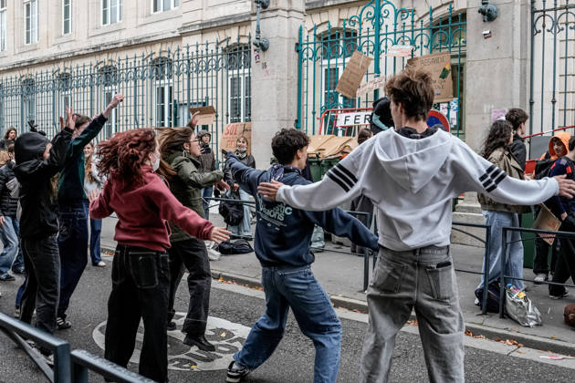 Protest against eduction conditions continues in Nancy NANCY, FRANCE - OCTOBER 8: Students take to the streets to protest education conditions in Nancy, France, on October 8, 2026. Students are taking part in a nationwide high-school mobilization over school conditions and demands for greater education resources, while security units remain deployed around several locations in the city. Muhammed Said Tako Anadolu Nancy France. Editorial use only. Please get in touch for any other usage.  Copyright: x2026xAnadoluxMuhammedxSaidxTakox