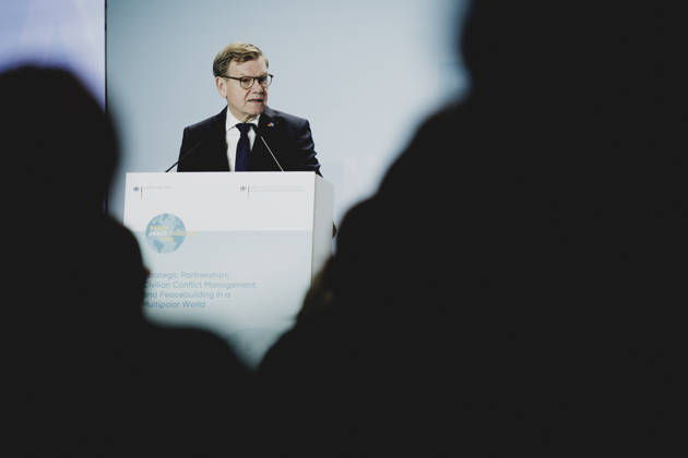 Johann Wadephul (CDU), Bundesaussenminister, aufgenommen im Rahmen des Berlin Peace Dialogue in Berlin, 08.10.2026. Fotografiert im Auftrag des Auswaertigen Amtes. Berlin Deutschland Copyright: xFlorianxGaertnerx