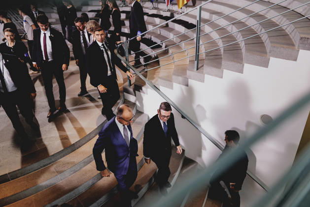 (L-R) Friedrich Merz (CDU), Bundeskanzler, und Andrew Burnham, Premierminister von Grossbritannien, aufgenommen nach einem Statement in Berlin, 08.10.2026. Berlin Deutschland Copyright: xFlorianxGaertnerx
