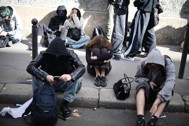 Catholic Institute of Paris and Paris-Panthéon-Assas Students Protest - Paris Blockade action near a building of the Pantheon Assas University during a student demonstration in Paris, on October 8, 2026, as part of a nationwide protest movement over learning conditions. Photo by Raphael Lafargue ABACAPRESS.COM Paris France Copyright: xLafarguexRaphael ABACAx
