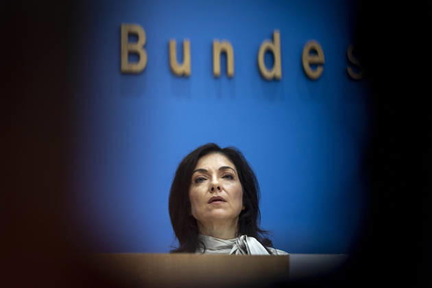 Katherina Reiche, Bundesministerin fuer Wirtschaft und Energie, stellt die Herbstprojektion 2026 der Bundesregierung im Rahmen einer Bundespressekonferenz vor, in Berlin, 08.10.2026. Berlin Deutschland Copyright: xYonaxElsnerx