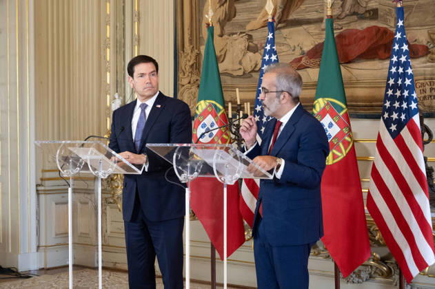 October 8, 2026, Lisbon, Lisbon, Portugal: Portuguese Minister of State and Foreign Affairs PAULO RANGEL speaks and gestures at a lectern during a joint press conference with U.S. Secretary of State MARCO RUBIO at the Palacio das Necessidades in Lisbon, Portugal, on October 8, 2026. The media appearance follows their bilateral meeting during Rubio s visit to discuss defense, economic and technology cooperation. Lisbon Portugal  - ZUMAr238 20261008_zip_r238_008 Copyright: xRicardoxRochax