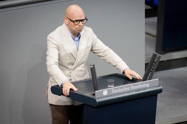 Bundestag, Helge Lindh, SPD Reichstagsgebäude, Bundestag, Sitzungswoche, Helge Lindh, SPD Berlin Berlin GER