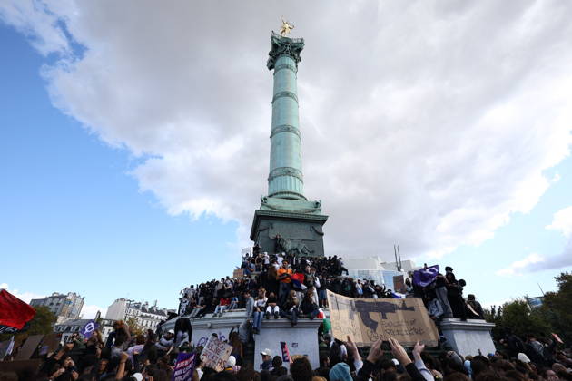RECORD DATE NOT STATED Student Protest - Paris High-school students take part in a demonstration at Place de la Bastille, in Paris, France on October 8, 2026, as part of a nationwide protest movement over learning conditions. Since late September, pupils have barred the entrances to hundreds of schools, complaining of teacher absences, overloaded timetables, dilapidated classrooms and buildings ill-adapted to rising temperatures, among other grievances. Photo by Raphael Lafargue ABACAPRESS.COM Paris France  Copyright: xLafarguexRaphael ABACAx