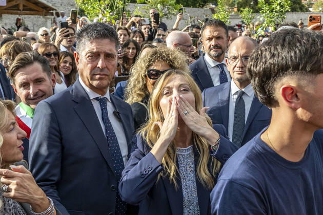 IPA89434856 - ASCOLI PICENO, ITALY OCTOBER 8, 2026: Prime Minister Giorgia Meloni attends the presentation and inauguration ceremony for the Palazzo Saladini Pilastri complex and its monumental park in Ascoli Piceno. The restoration project is part of the PINQuA program for urban regeneration and the enhancement of the city™s historical heritage. (Photo: Andrea Vagnoni IPA Agency)  Copyright: xAndreaxVagnonix xx IPA89434856