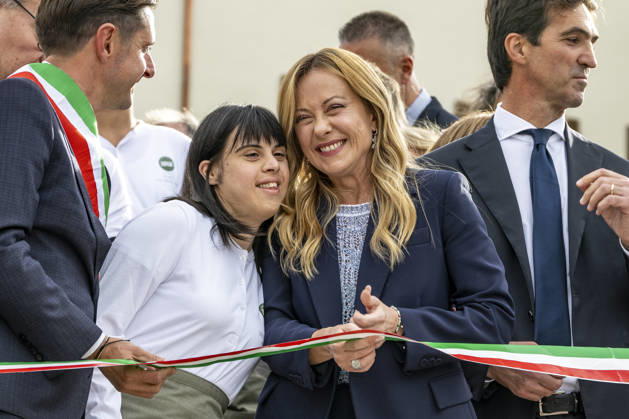 IPA89434801 - ASCOLI PICENO, ITALY OCTOBER 8, 2026: Prime Minister Giorgia Meloni attends the presentation and inauguration ceremony for the Palazzo Saladini Pilastri complex and its historic park in Ascoli Piceno. The restoration project is part of the PINQuA program for urban regeneration and the enhancement of the city™s historical heritage. (Photo: Andrea Vagnoni IPA Agency)  Copyright: xAndreaxVagnonix xx IPA89434801