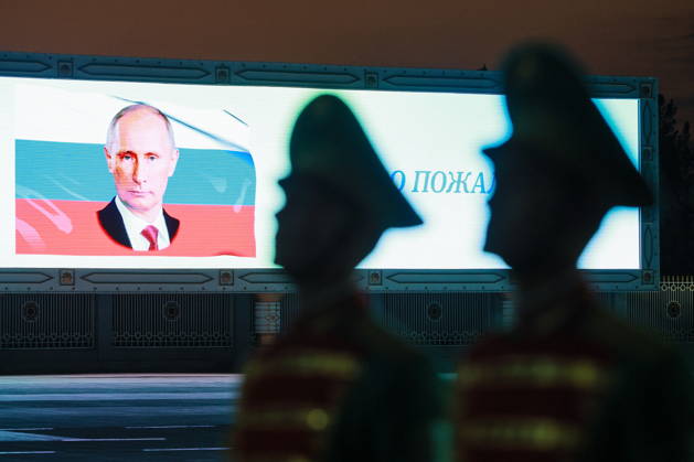 TURKMENISTAN, BALKAN PROVINCE - OCTOBER 8, 2026: Honour guards attend a ceremony to welcome the arrival of Vladimir Putin, President of Russia, ahead of a meeting of the CIS (Commonwealth of Independent States) Council of Heads of State in Turkmenbasy Turkmenistan  - ZUMAt113 20261008_zaa_t113_532 Copyright: xVladimirxSmirnovx