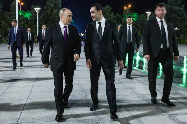 TURKMENISTAN, BALKAN PROVINCE - OCTOBER 8, 2026: Serdar Berdimuhamedow, President of Turkmenistan, welcomes his counterpart Vladimir Putin (R-L centre) of Russia ahead of a meeting of the CIS (Commonwealth of Independent States) Council of Heads of State in Turkmenbasy. Gavriil Grigorov Russian Presidential Press and Information Office TASS  98956800