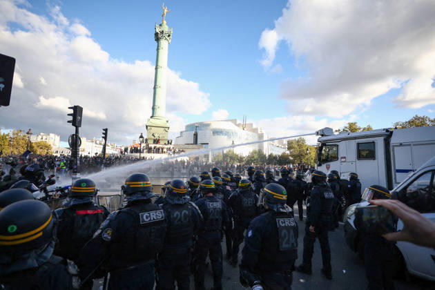 Student Protest - Paris Police forces during a demonstration at Place de la Bastille, in Paris, France on October 8, 2026, as part of a nationwide protest movement over learning conditions. Since late September, pupils have barred the entrances to hundreds of schools, complaining of teacher absences, overloaded timetables, dilapidated classrooms and buildings ill-adapted to rising temperatures, among other grievances. Photo by Raphael Lafargue ABACAPRESS.COM Paris France  Copyright: xLafarguexRaphael ABACAx