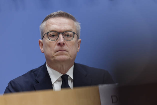 Normenkontrollrat zum Bürokratieabbau 2026-10-08 Deutschland, Berlin Bundespressekonferenz: Jahresbericht des Nationalen Normenkontrollrats (NKR) zum Bürokratieabbau. Im Bild Dr. Karsten Wildberger (CDU), Bundesminister für Digitalisierung und Staatsmodernisierung.