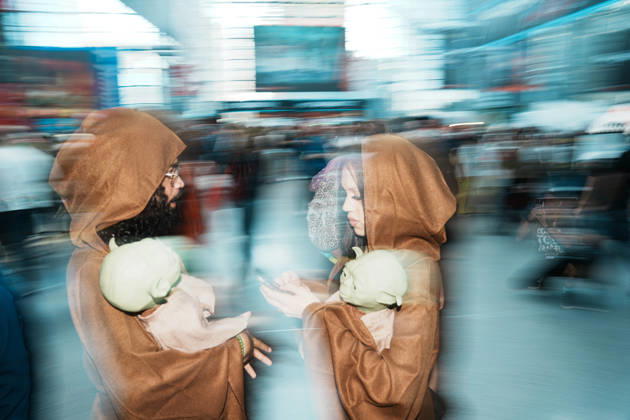 October 8, 2026, New York, New York, USA: Attendees in Star Wars themed cosplay at the 2026 New York Comic Con at the Javits Center on October 8, 2026 in New York. New York USA  - ZUMAb148 20261008_zap_b148_052 Copyright: xBryanxSmithx