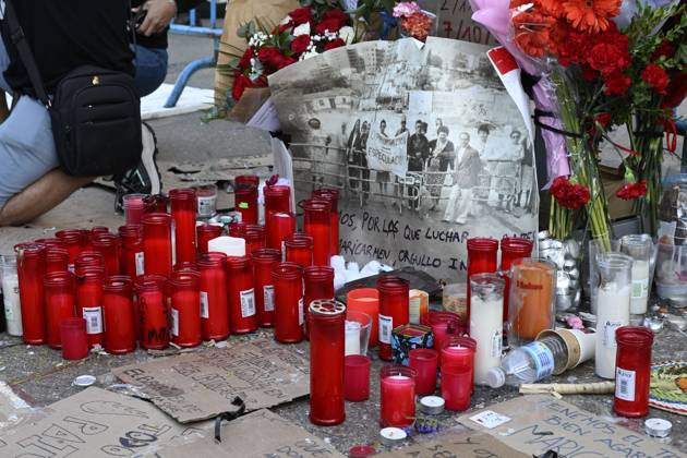 October 8, 2026, Madrid, Spain: MADRID, SPAIN Ã¢â‚¬ OCTOBER 8, 2026: A shrine is displayed at Puerta del Sol in Madrid dedicated to Maricarmen Abascal, who died in hospital on October 7, 2026, two weeks after being evicted from her home. The shrine was placed at the central Madrid square following her death. AbascalÃ¢â‚¬â ¢s death has drawn attention to her housing situation and the circumstances surrounding her eviction. Puerta del Sol is one of MadridÃ¢â‚¬â ¢s main public squares and a prominent location for public gatherings and memorials. Madrid Spain  - ZUMAq101 20261008_zna_q101_066 Copyright: xTomasxCallex